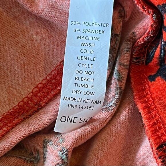 Lularoe Bicycle Leggings - Picture 5 of 5